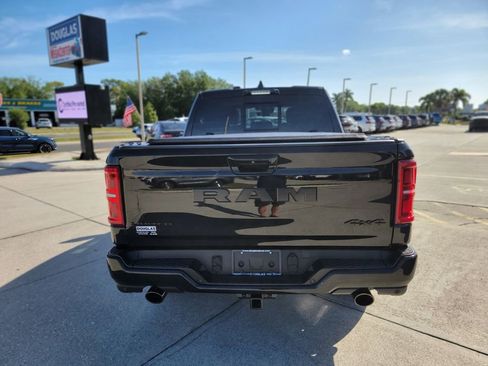 Used 2025 RAM 1500 Limited image 4