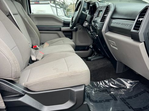 Used 2018 Ford F350 XLT image 18