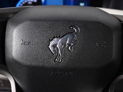 Used 2022 Ford Bronco Badlands image 37