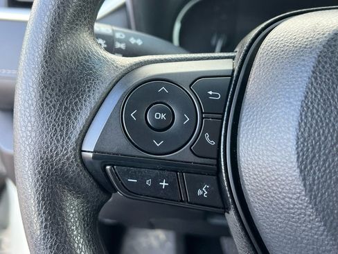 Used 2024 Toyota RAV4 LE image 27