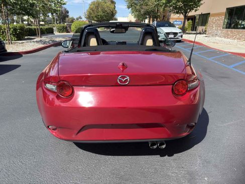 Used 2016 MAZDA MX-5 Miata Grand Touring RWD image 14