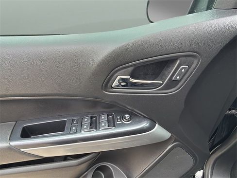 Used 2021 Chevrolet Colorado LT w/ Redline Special Edition image 22