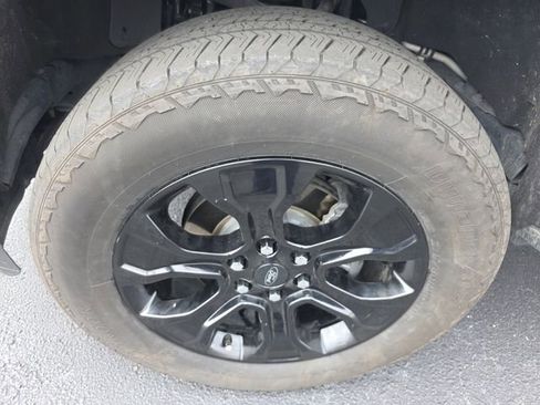 Used 2023 Ford F150 Lariat w/ Equipment Group 502A High AWD/4WD image 10