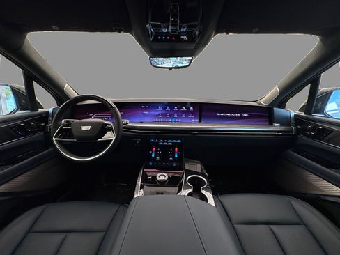 New 2026 Cadillac Escalade IQL Luxury image 22