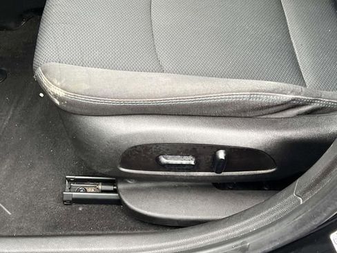 Used 2019 Chevrolet Cruze LT w/ LT Fleet Convenience Package image 21