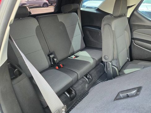 Used 2018 Chevrolet Traverse LT AWD/4WD image 17