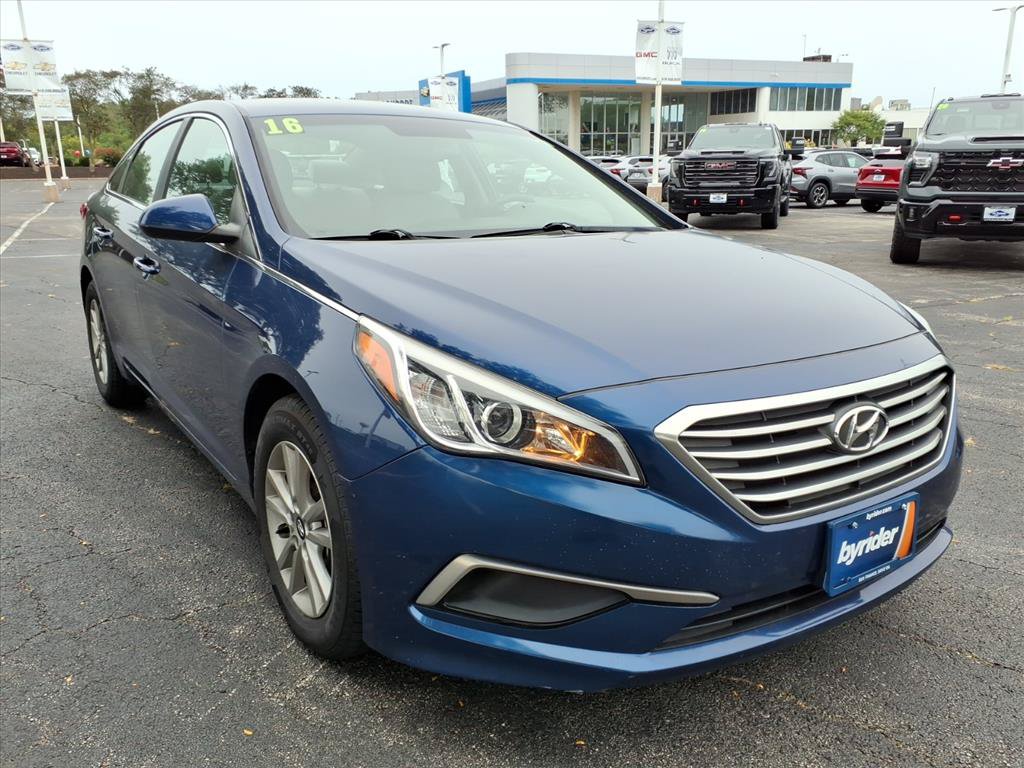 Used 2016 Hyundai Sonata SE FWD image 1