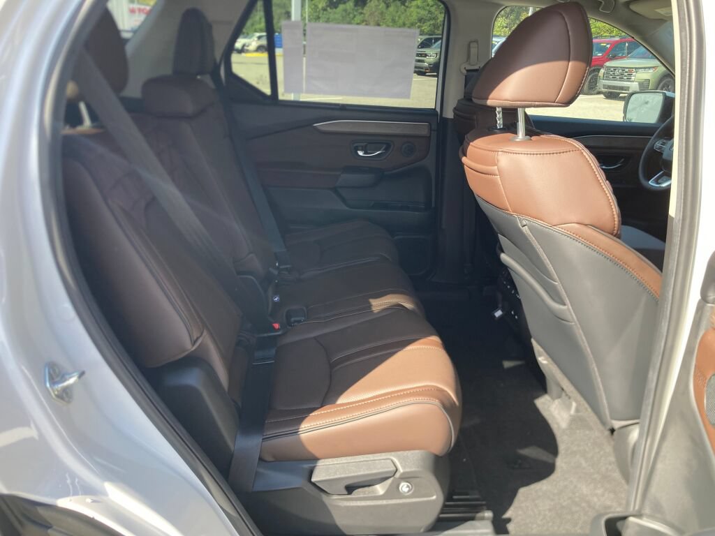 New 2026 Honda Pilot Elite image 6