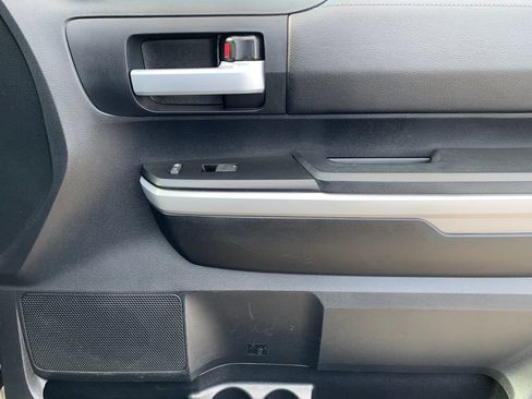 Used 2019 Toyota Tundra SR5 image 19