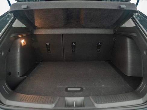 New 2026 Chevrolet Trax LT w/ Sunroof Package FWD image 11