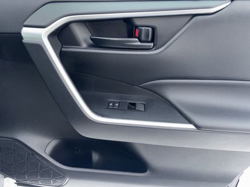 Used 2023 Toyota RAV4 LE image 35