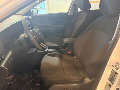 Used 2025 Hyundai Kona SEL image 27