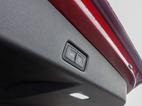 New 2025 Audi Q5 Premium image 28