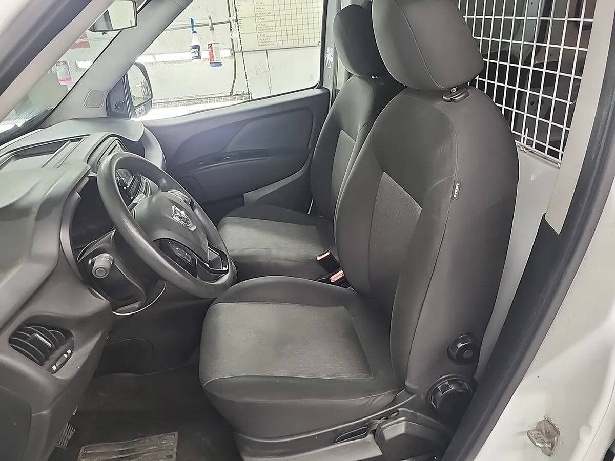 Used 2022 RAM ProMaster City Wagon FWD image 8