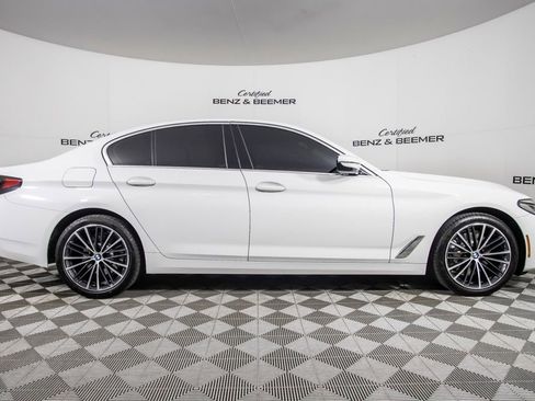 Used 2021 BMW 530e w/ Convenience Package RWD image 11