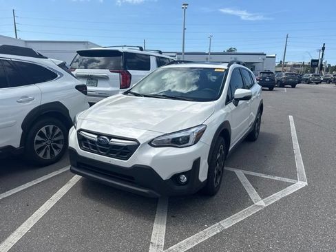 Used 2023 Subaru Crosstrek 2.5i Limited w/ Moonroof Package AWD/4WD image 3