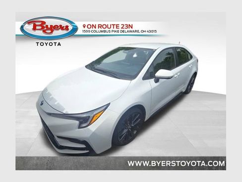 Used 2025 Toyota Corolla SE FWD image 1