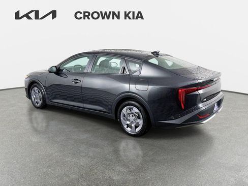 Certified 2025 Kia K4 FWD image 7