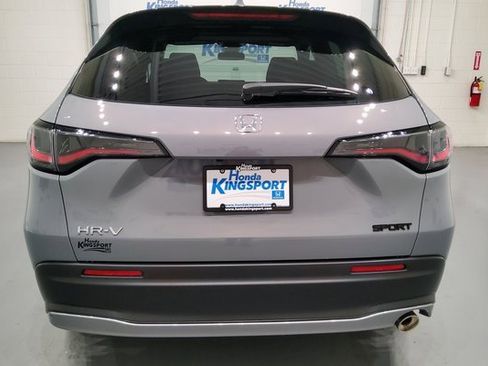 Used 2025 Honda HR-V Sport image 13