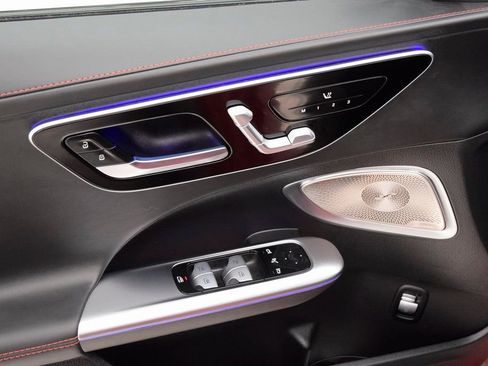 Used 2025 Mercedes-Benz C 43 AMG 4MATIC Sedan image 22