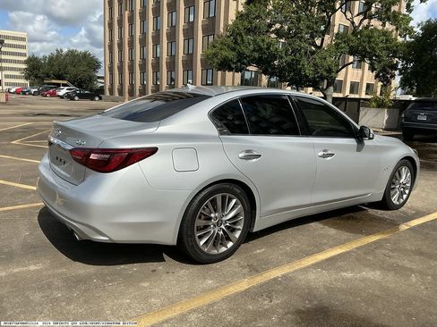 Used 2019 INFINITI Q50 Luxe w/ All Weather Package (L93) RWD image 6