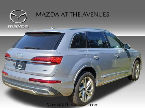 Used 2021 Audi Q7 2.0T Premium Plus AWD/4WD image 17