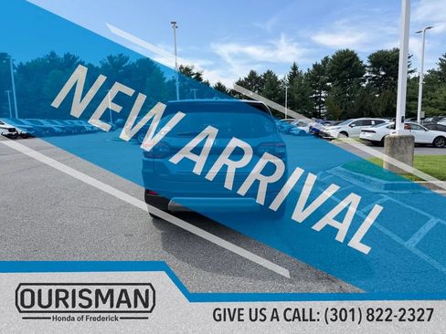 Used 2025 Honda Pilot EX-L image 8