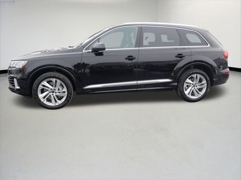 Certified 2023 Audi Q7 3.0T Premium Plus w/ Premium Plus Package image 2