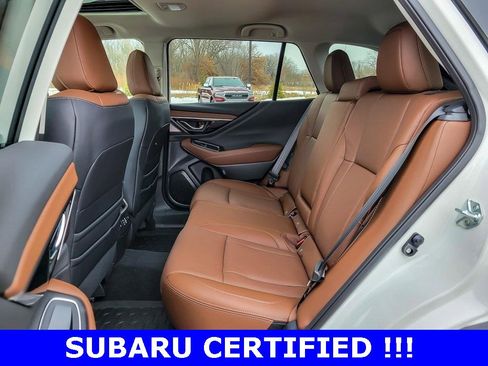 Used 2025 Subaru Outback Touring XT image 11