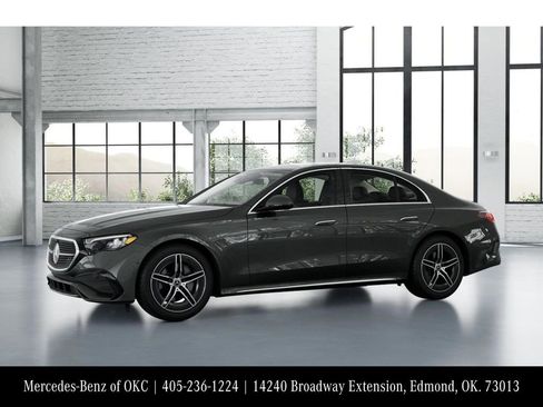 Used 2025 Mercedes-Benz E 350 Sedan image 37