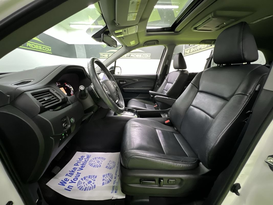Used 2017 Honda Pilot Touring image 17