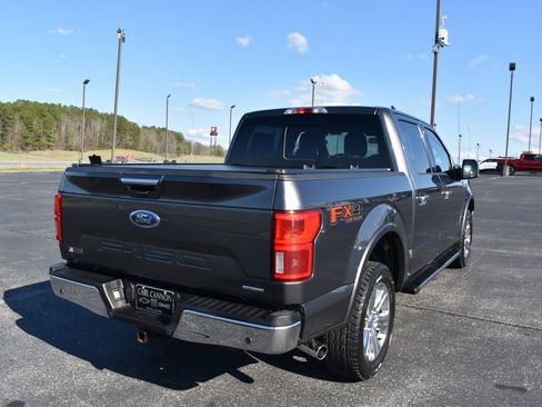 Used 2019 Ford F150 Lariat image 3