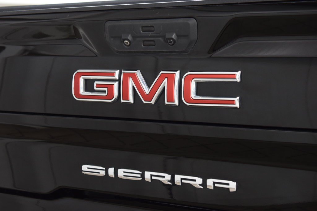 Used 2022 GMC Sierra 2500 AT4 w/ AT4 Premium Plus Package AWD/4WD image 26