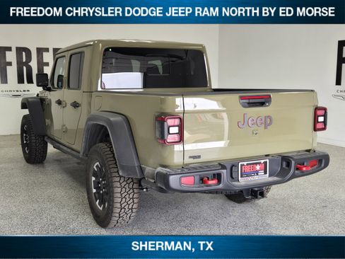 New 2026 Jeep Gladiator Rubicon w/ Steel Power Dome Hood Package image 4