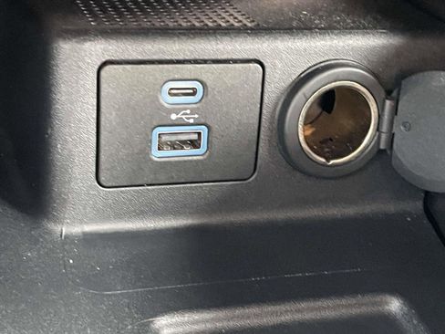 Used 2021 Ford Escape S image 19