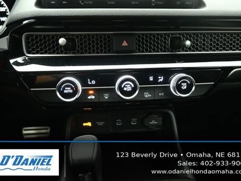 Used 2025 Honda Civic Sport image 32