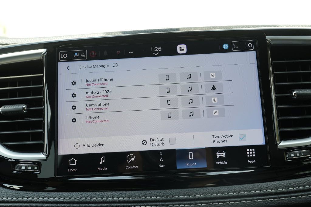 Used 2025 Chrysler Pacifica Limited FWD image 61