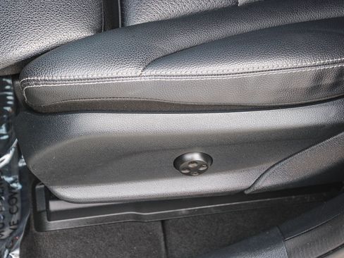 Used 2022 Mercedes-Benz GLC 300 image 22
