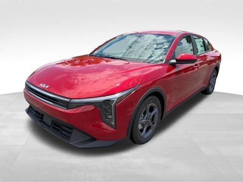 New 2026 Kia K4 FWD image 3