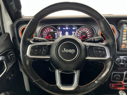 Used 2021 Jeep Gladiator Mojave AWD/4WD image 14