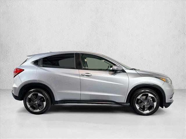 Used 2018 Honda HR-V EX image 4