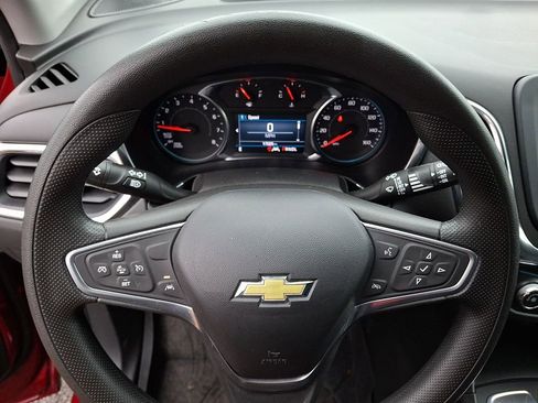 Used 2023 Chevrolet Equinox LT w/ LPO, Floor Liner Package image 18