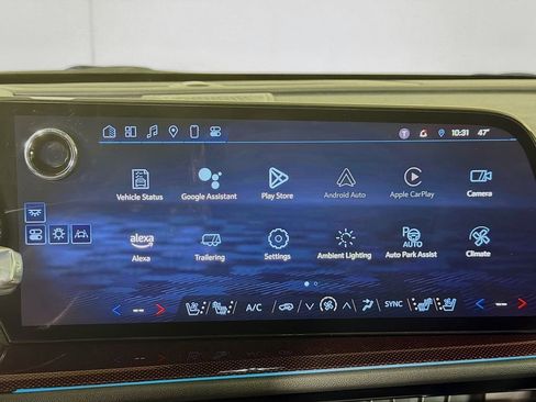 Used 2024 Chevrolet Traverse RS w/ LPO, Floor Liner Package FWD image 16