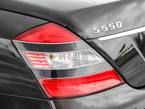 Used 2008 Mercedes-Benz S 550 image 9