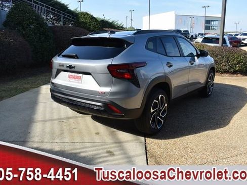 New 2026 Chevrolet Trax RS w/ Sunroof Package image 10