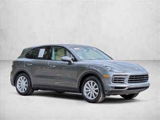 Used 2021 Porsche Cayenne video 4