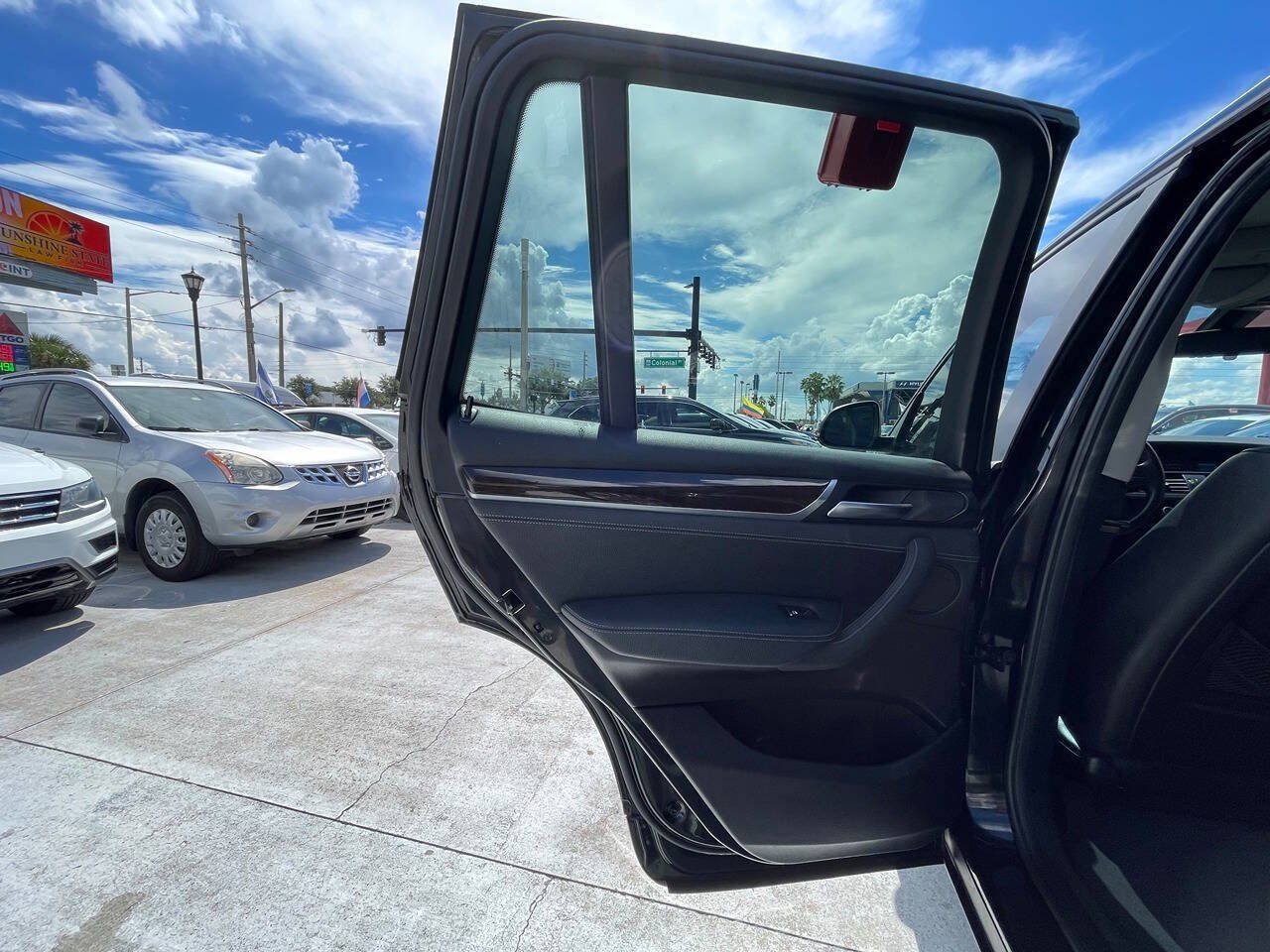 Used 2017 BMW X3 sDrive28i RWD image 8