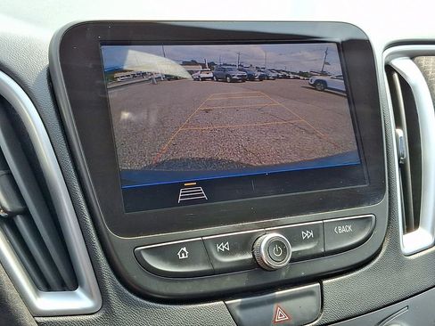 Used 2019 Chevrolet Malibu RS w/ LPO, Convenience Package 1 FWD image 22