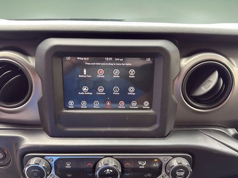 Used 2020 Jeep Wrangler Sport AWD/4WD image 23