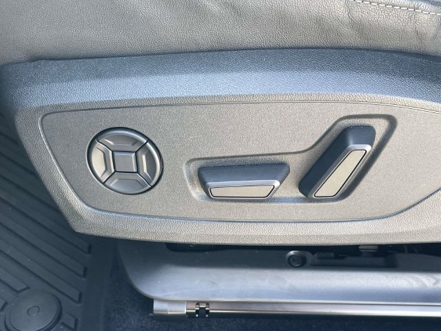 Certified 2023 Audi Q4 e-tron Prestige AWD/4WD image 18
